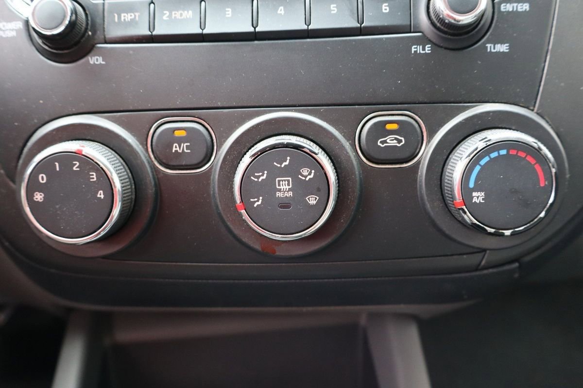 Used 2017 Kia Forte LX image 17