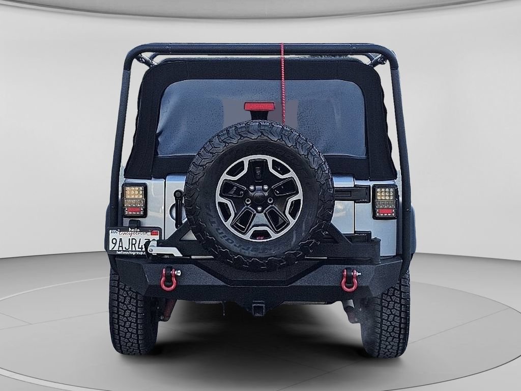 Used 2015 Jeep Wrangler Unlimited Rubicon AWD/4WD image 15