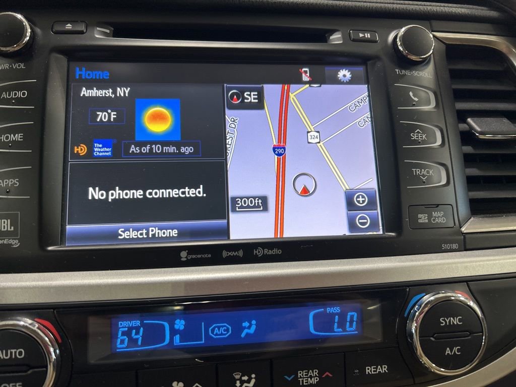 Used 2018 Toyota Highlander Limited Platinum image 19