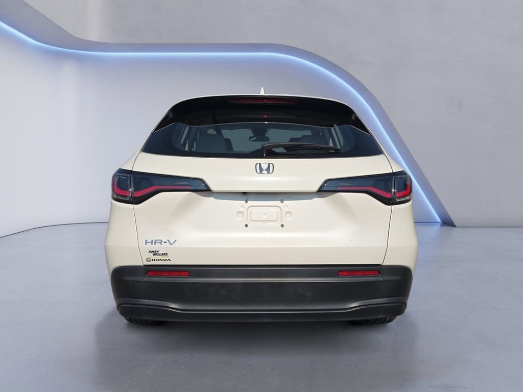 Certified 2024 Honda HR-V LX image 4