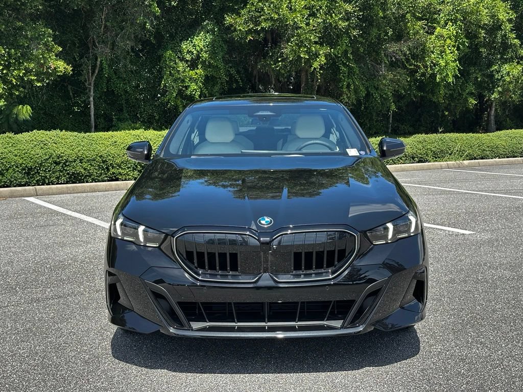 New 2027 BMW 530i xDrive w/ M Sport Package AWD/4WD image 8
