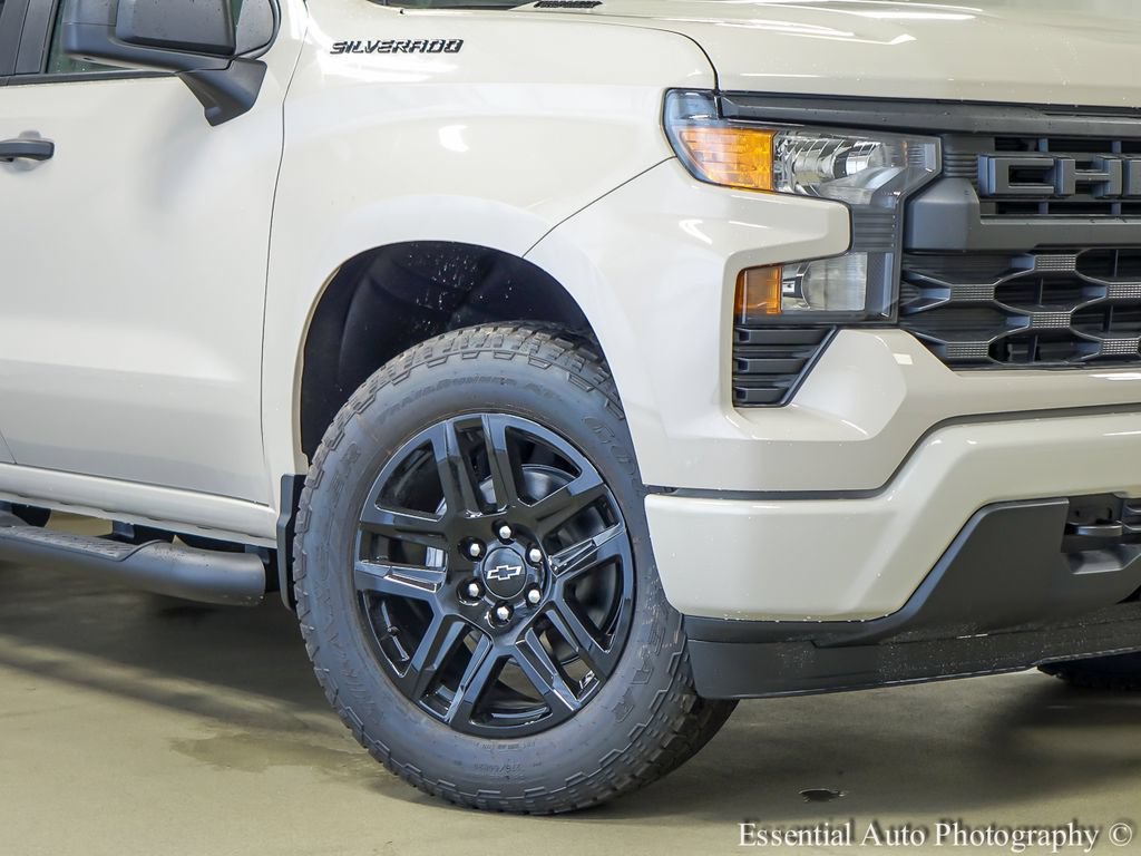 New 2026 Chevrolet Silverado 1500 Custom w/ Turbomax Blackout Package AWD/4WD image 4