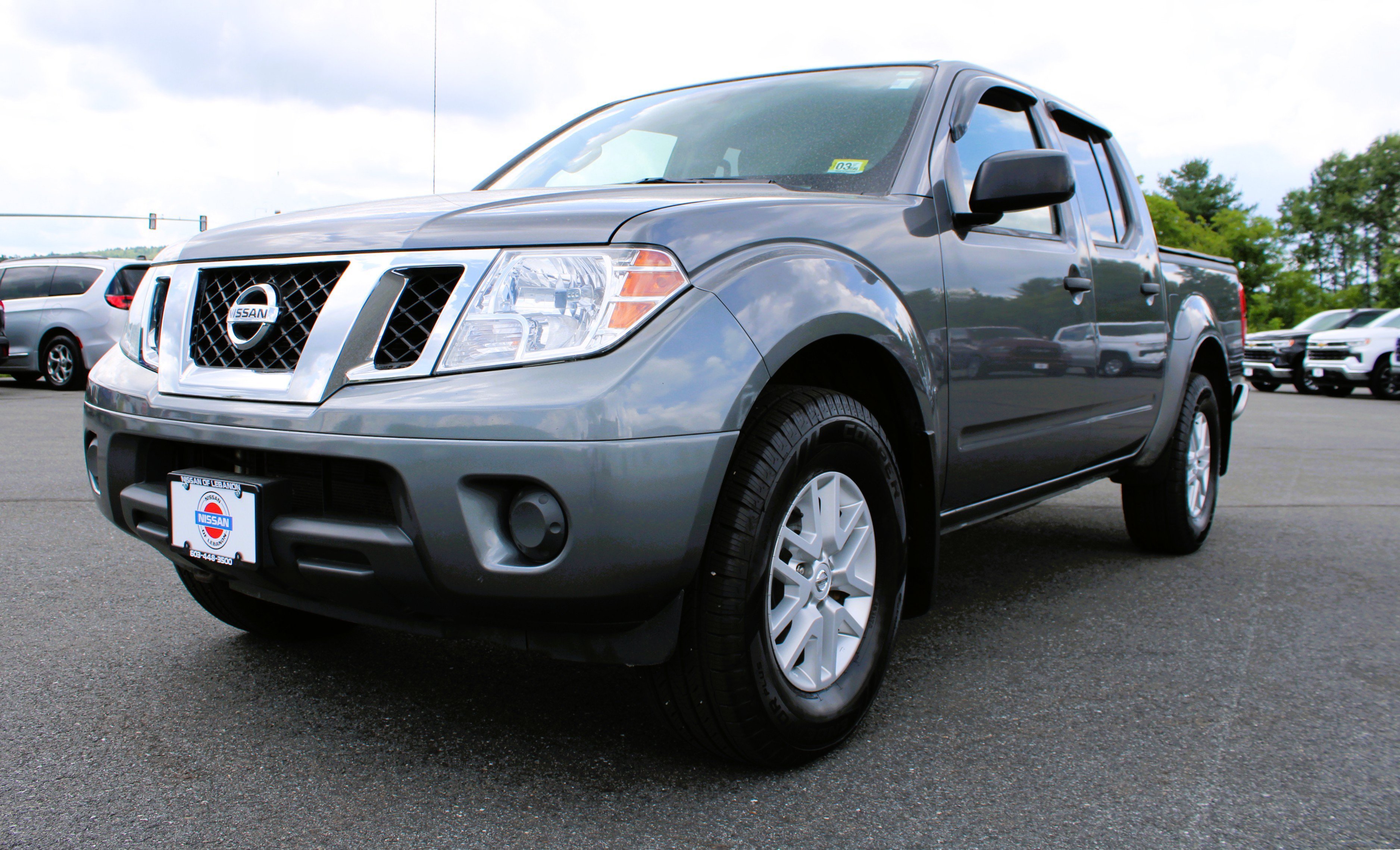 Used 2021 Nissan Frontier SV w/ SV Utility Package AWD/4WD image 1