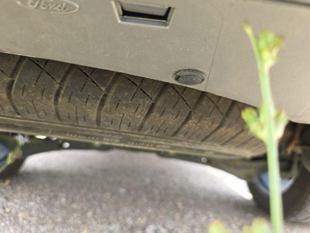 Used 2023 Ford Expedition Limited AWD/4WD image 26