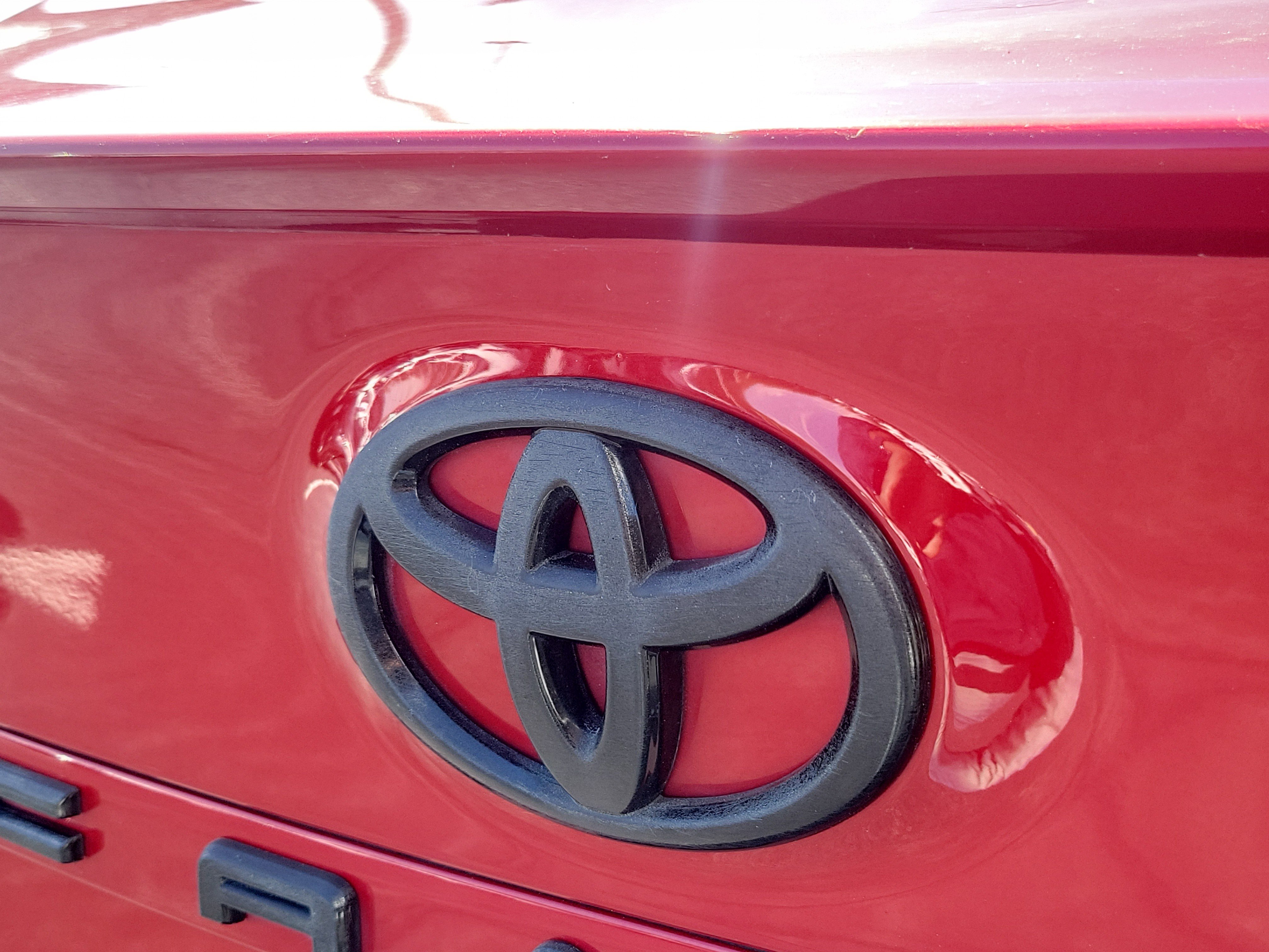 Certified 2020 Toyota Camry XSE image 7