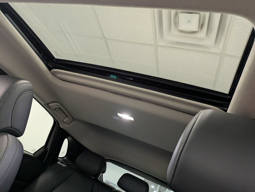 Certified 2023 MAZDA CX-30 AWD 2.5 S w/ Premium Package image 23
