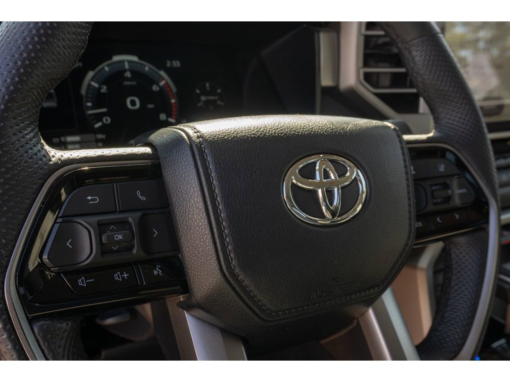 Used 2024 Toyota Tundra Limited image 18