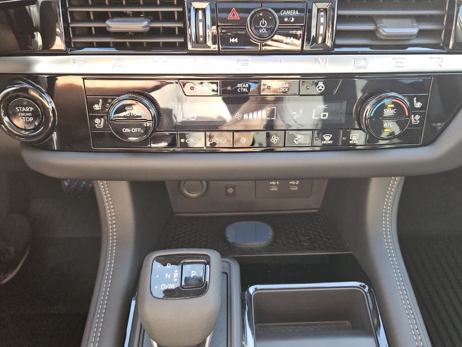 New 2026 Nissan Pathfinder Platinum FWD image 10