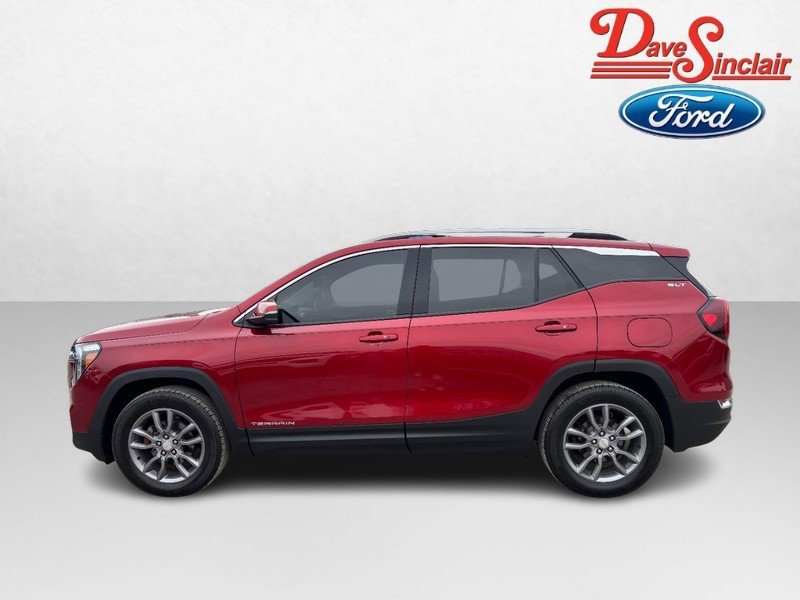 Used 2023 GMC Terrain SLT w/ Tech Package AWD/4WD image 10