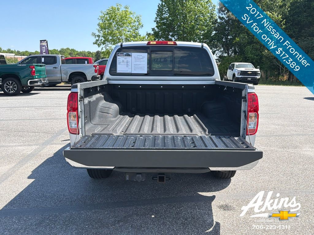 Used 2017 Nissan Frontier SV w/ SV Value Truck Package RWD image 8