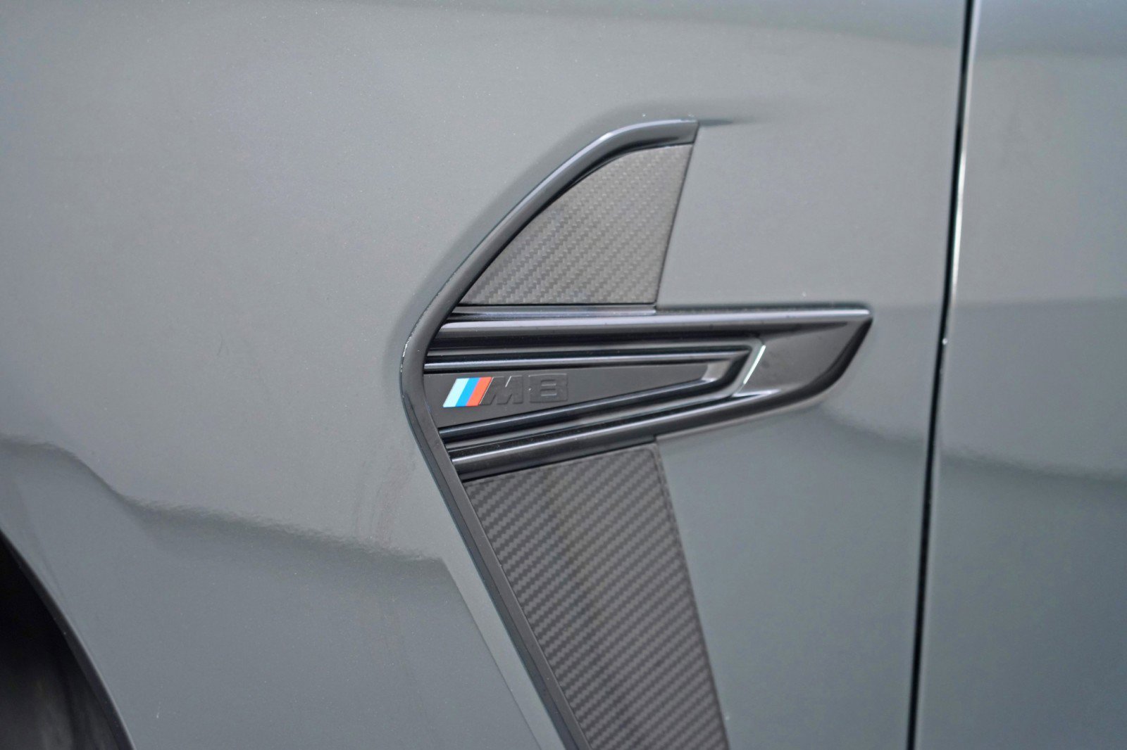 Used 2025 BMW M8 Competition w/ M Carbon Exterior Package AWD/4WD image 74