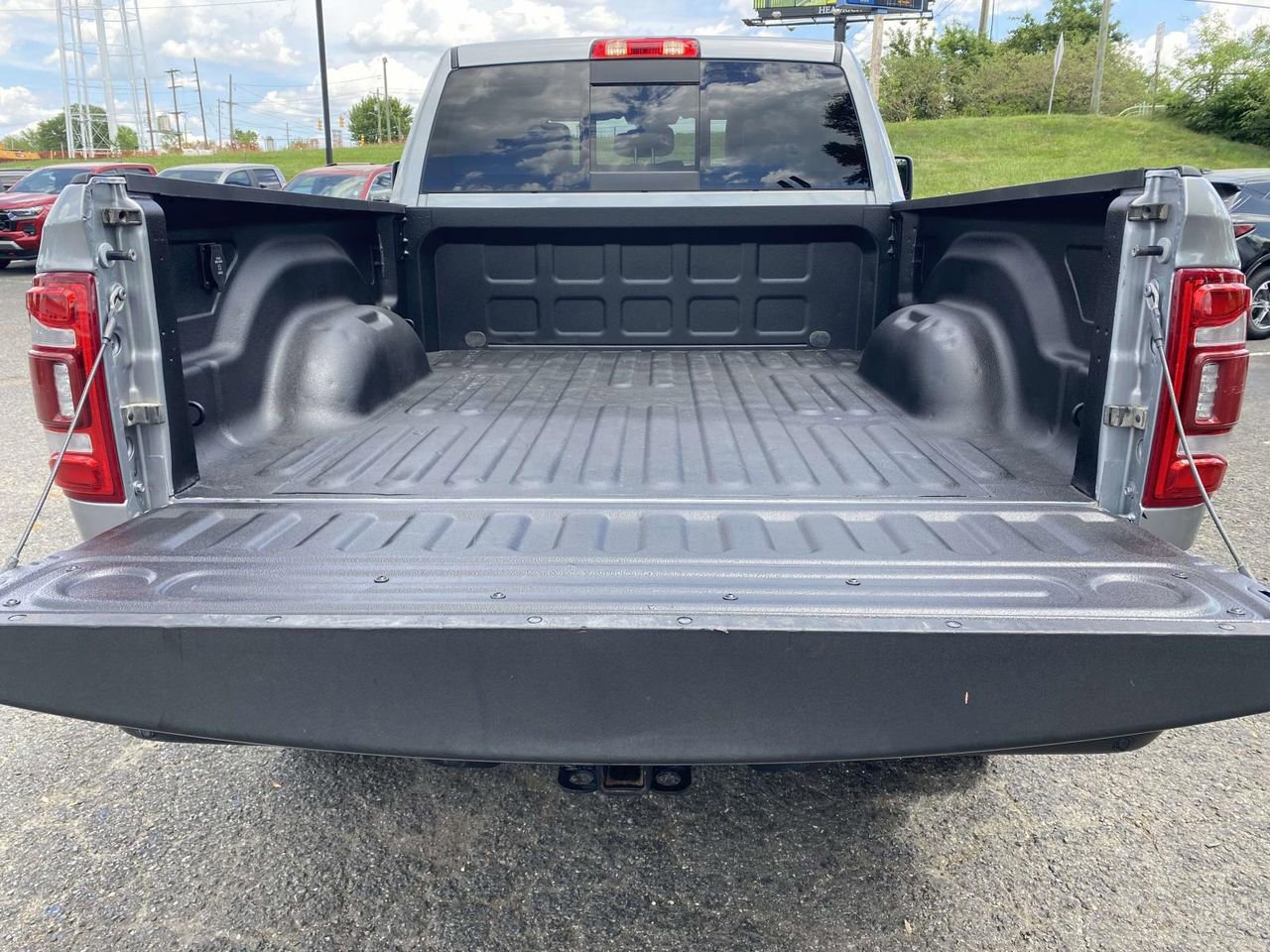 Used 2024 RAM 2500 Laramie image 8