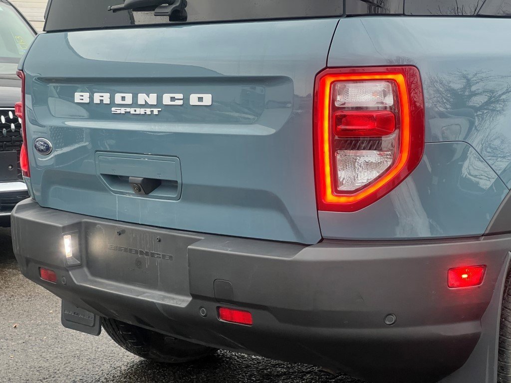 Used 2023 Ford Bronco Sport Outer Banks w/ Tech Package image 6