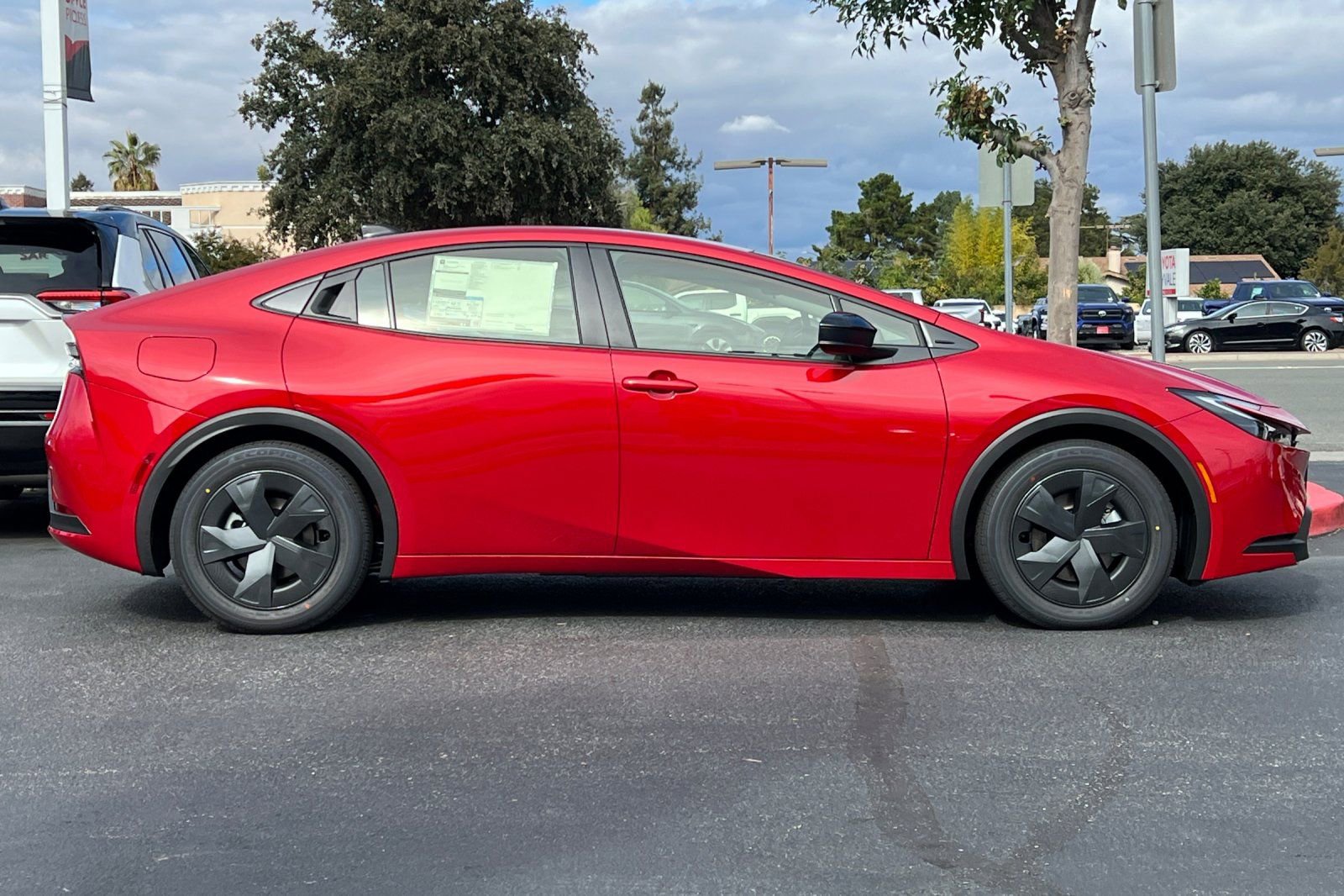 New 2026 Toyota Prius Plug-In Hybrid image 9