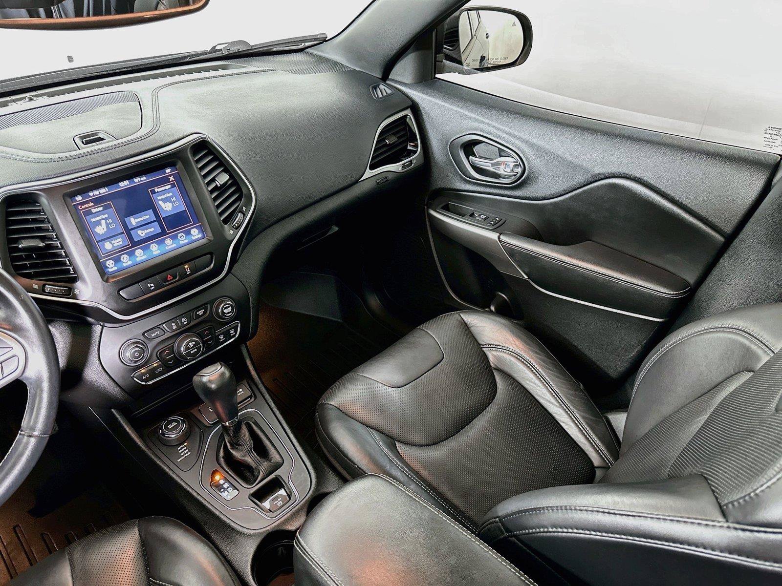 Used 2021 Jeep Cherokee Latitude Lux 80th Anniv w/ Quick Order Package 26U 80TH AWD/4WD image 25