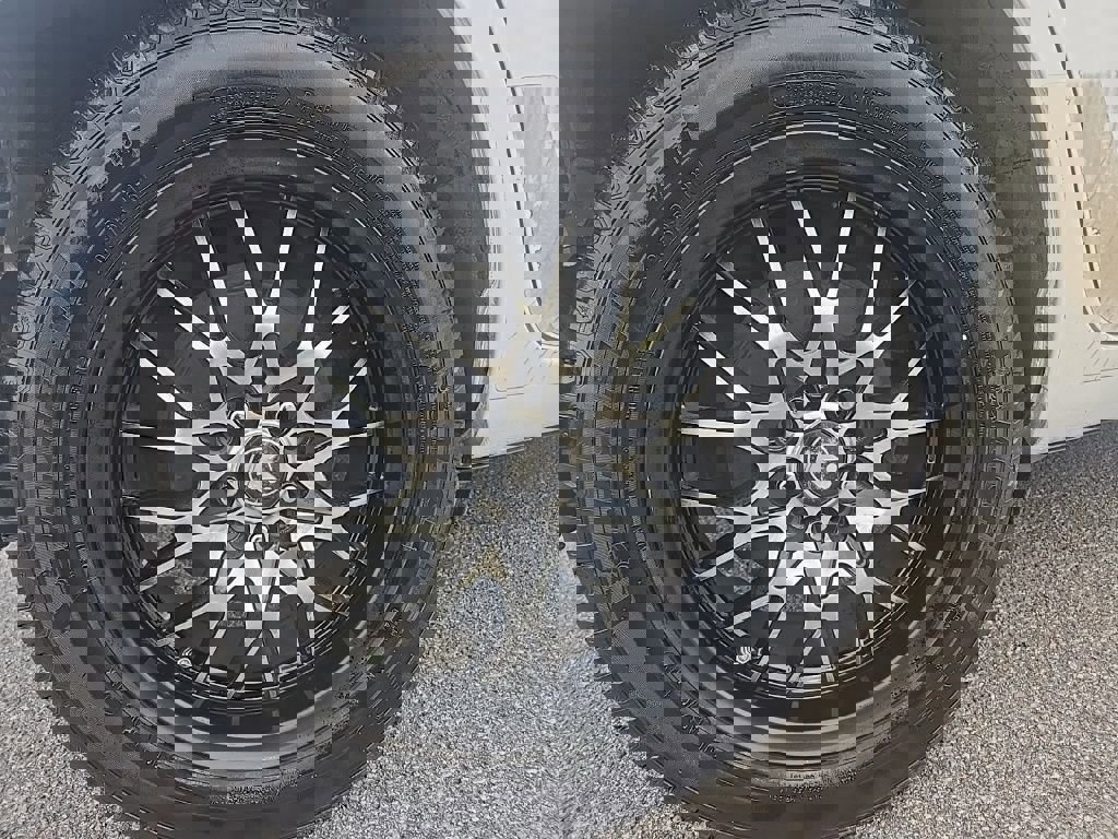 Used 2010 Scion xD image 11