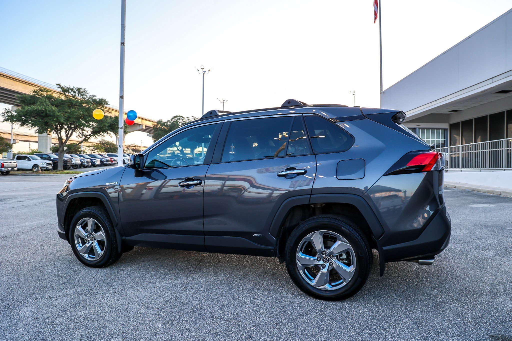Certified 2021 Toyota RAV4 Limited AWD/4WD image 10