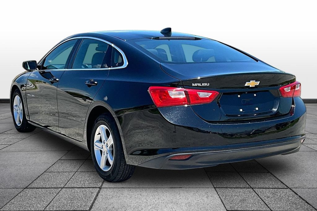 Used 2024 Chevrolet Malibu LS FWD image 9