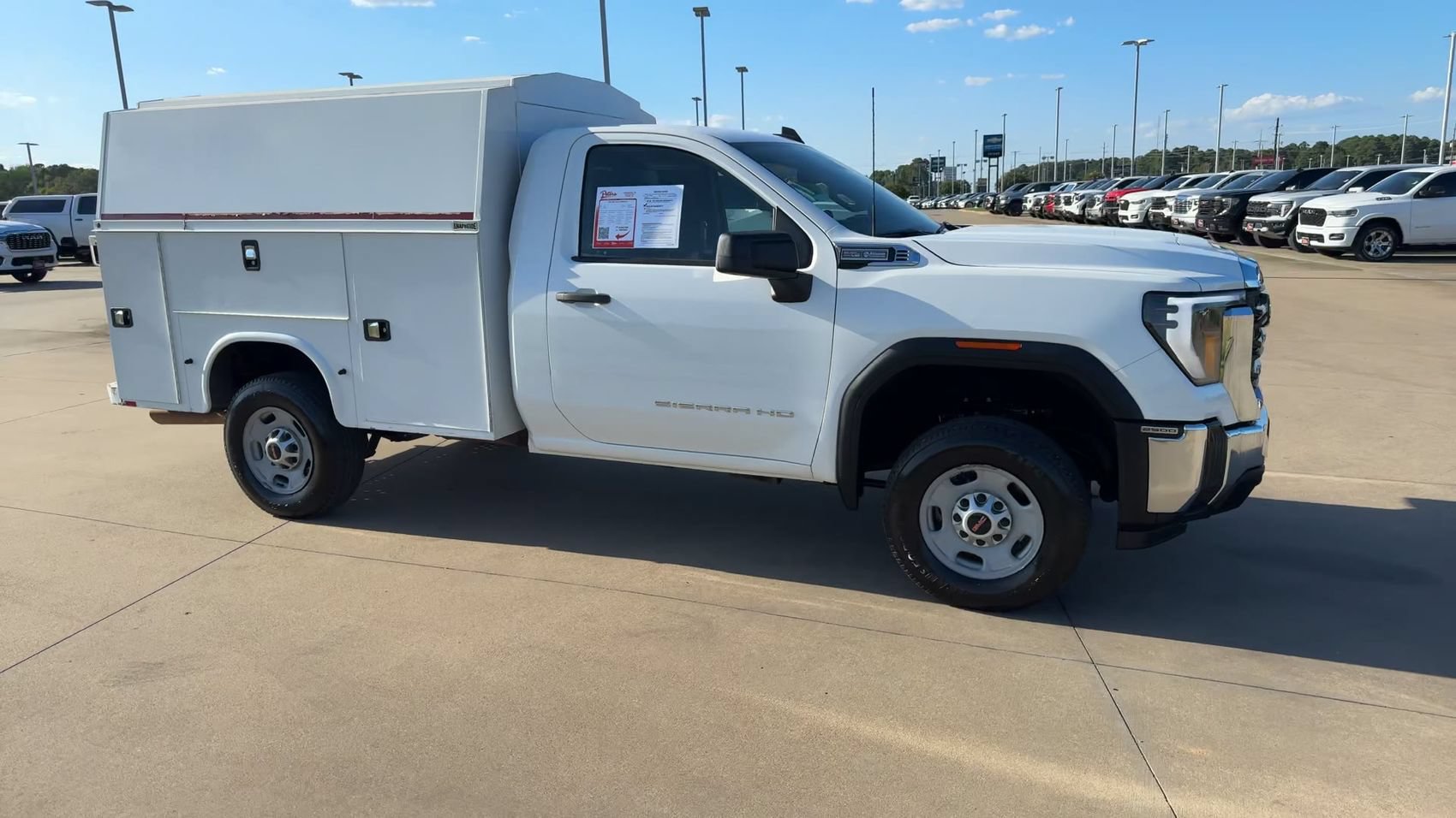 Used 2024 GMC Sierra 2500 Pro w/ Convenience Package AWD/4WD image 9
