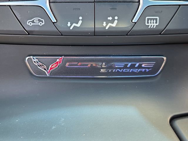Used 2016 Chevrolet Corvette Stingray Coupe RWD image 25