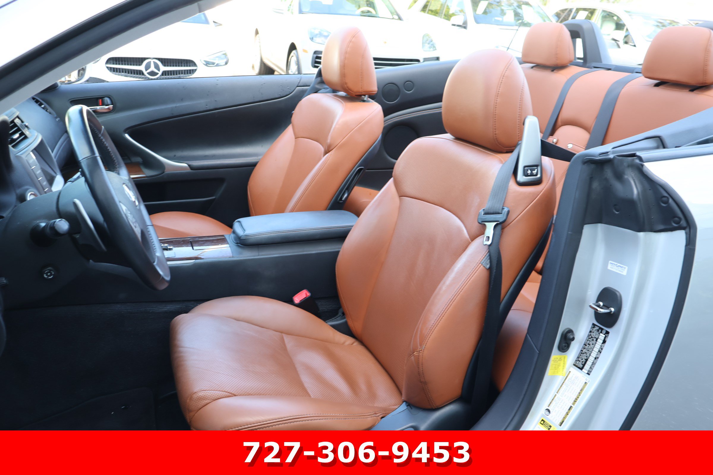 Used 2012 Lexus IS 250C w/ Luxury Pkg RWD image 2