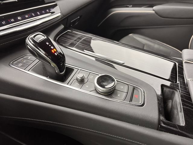 Certified 2023 Cadillac Escalade Sport w/ Touring Package image 21