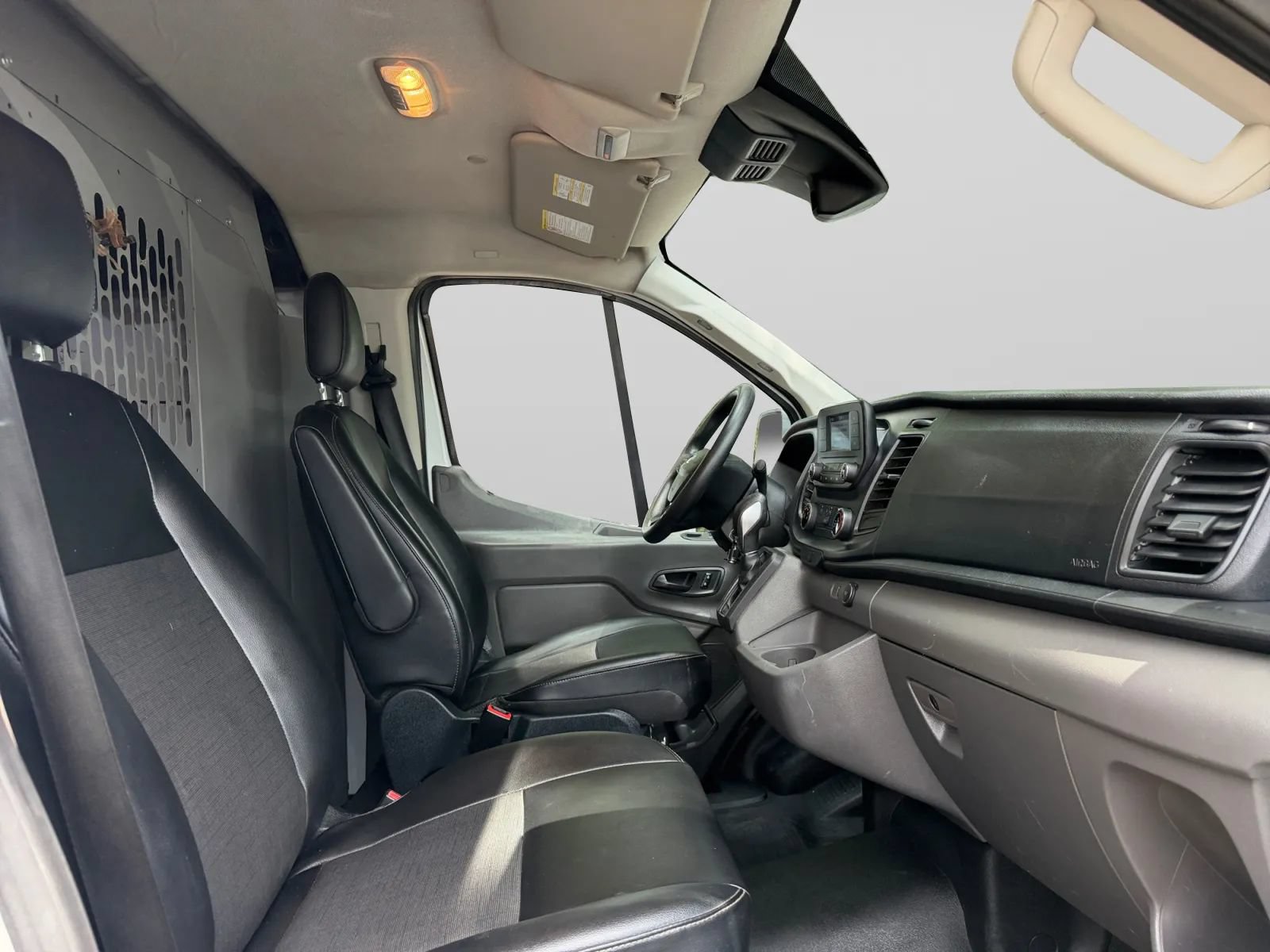 Used 2020 Ford Transit 250 Low Roof RWD image 35