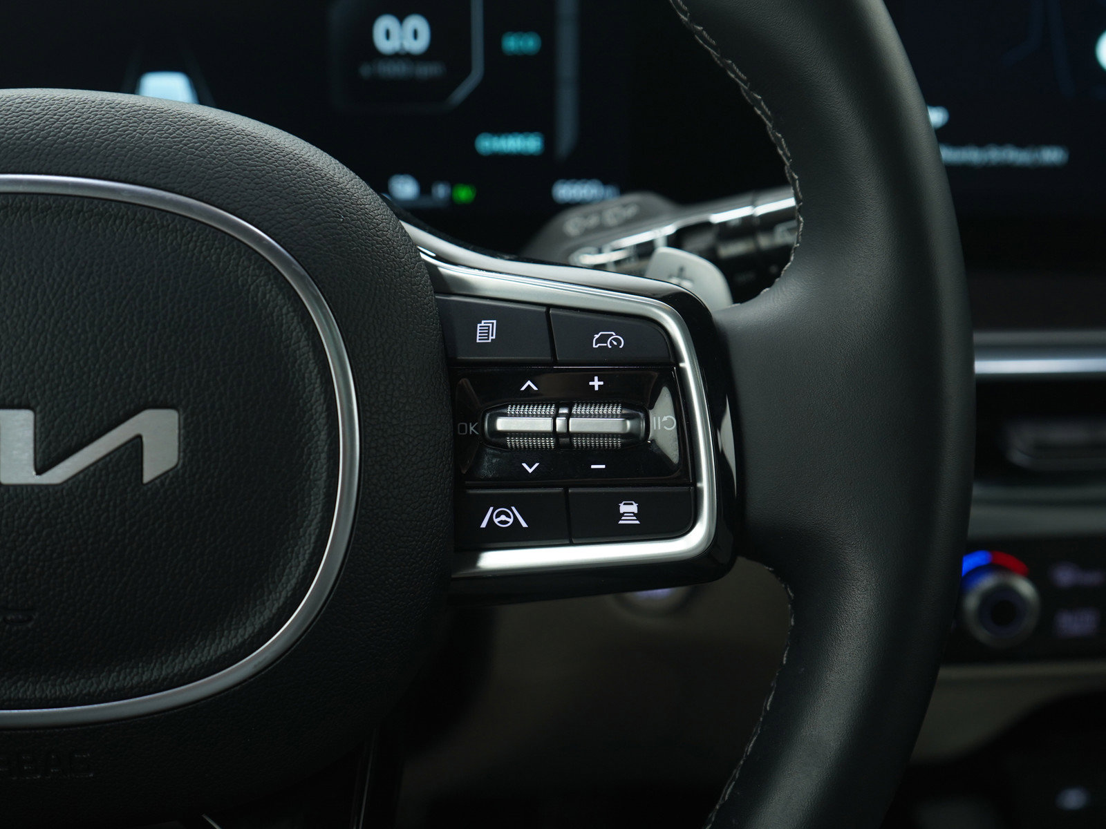 Used 2025 Kia Sorento SX Prestige AWD/4WD image 30