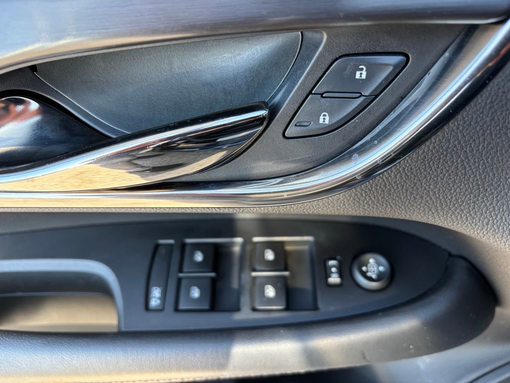 Used 2017 Cadillac ATS 2.0T Sedan RWD image 11