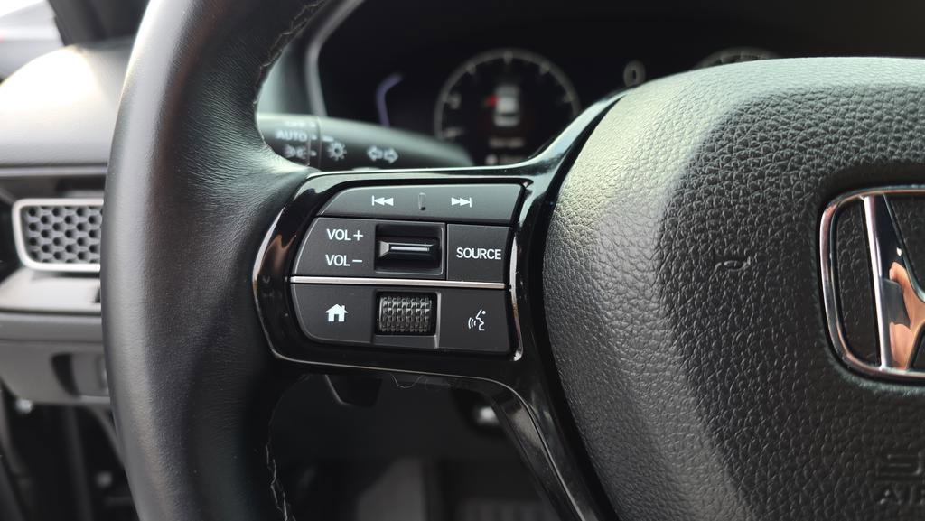 Used 2023 Honda Civic Sport image 14