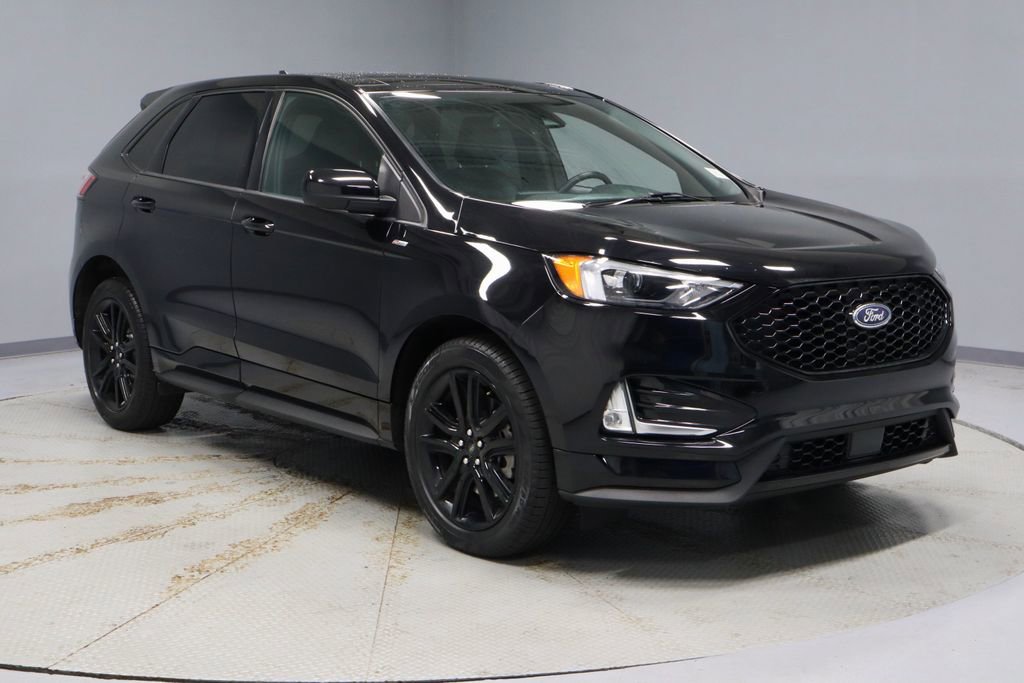 Certified 2024 Ford Edge ST-Line AWD/4WD image 1