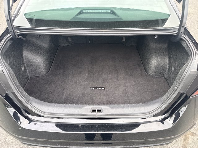 Used 2025 Nissan Altima 2.5 SR AWD/4WD image 13