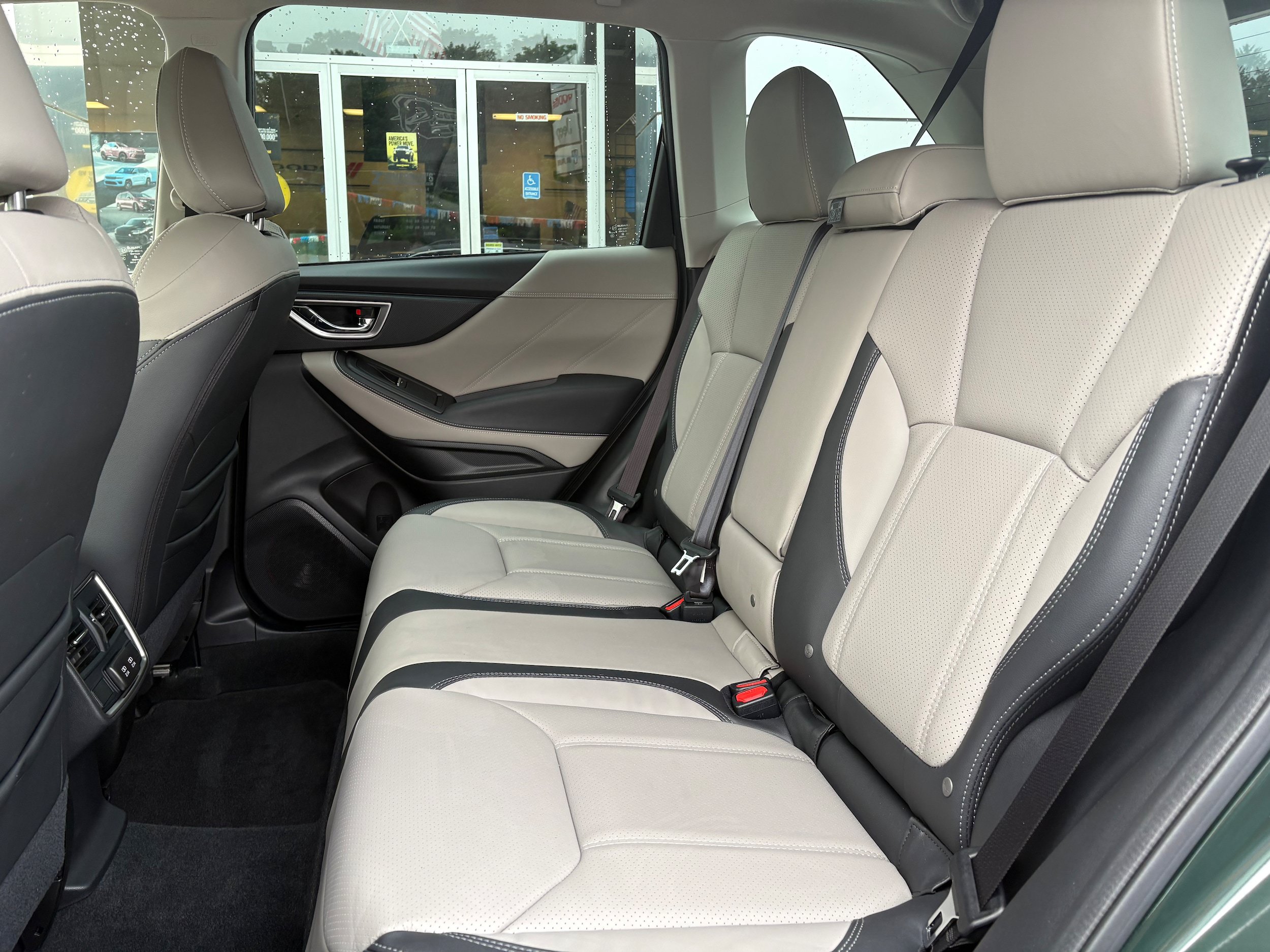 Used 2023 Subaru Forester Limited AWD/4WD image 11