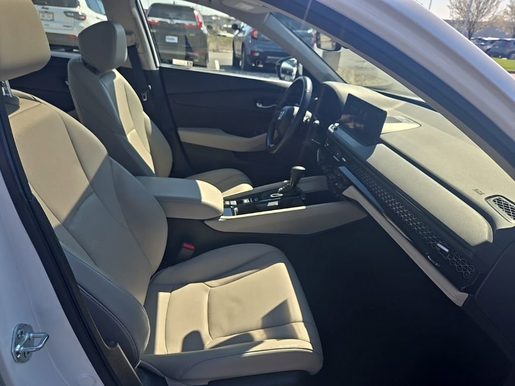 Used 2024 Honda Accord EX-L image 31