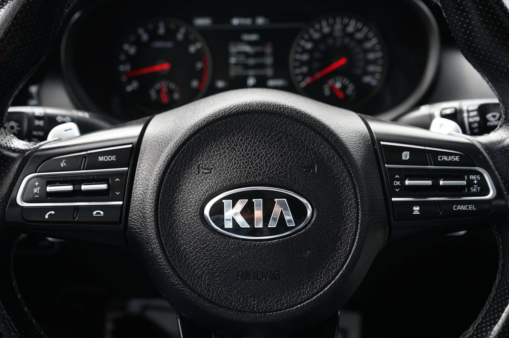 Used 2018 Kia Stinger GT2 AWD/4WD image 19
