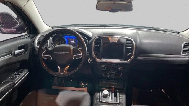 Used 2021 Chrysler 300 Touring w/ Sport Appearance Package image 13