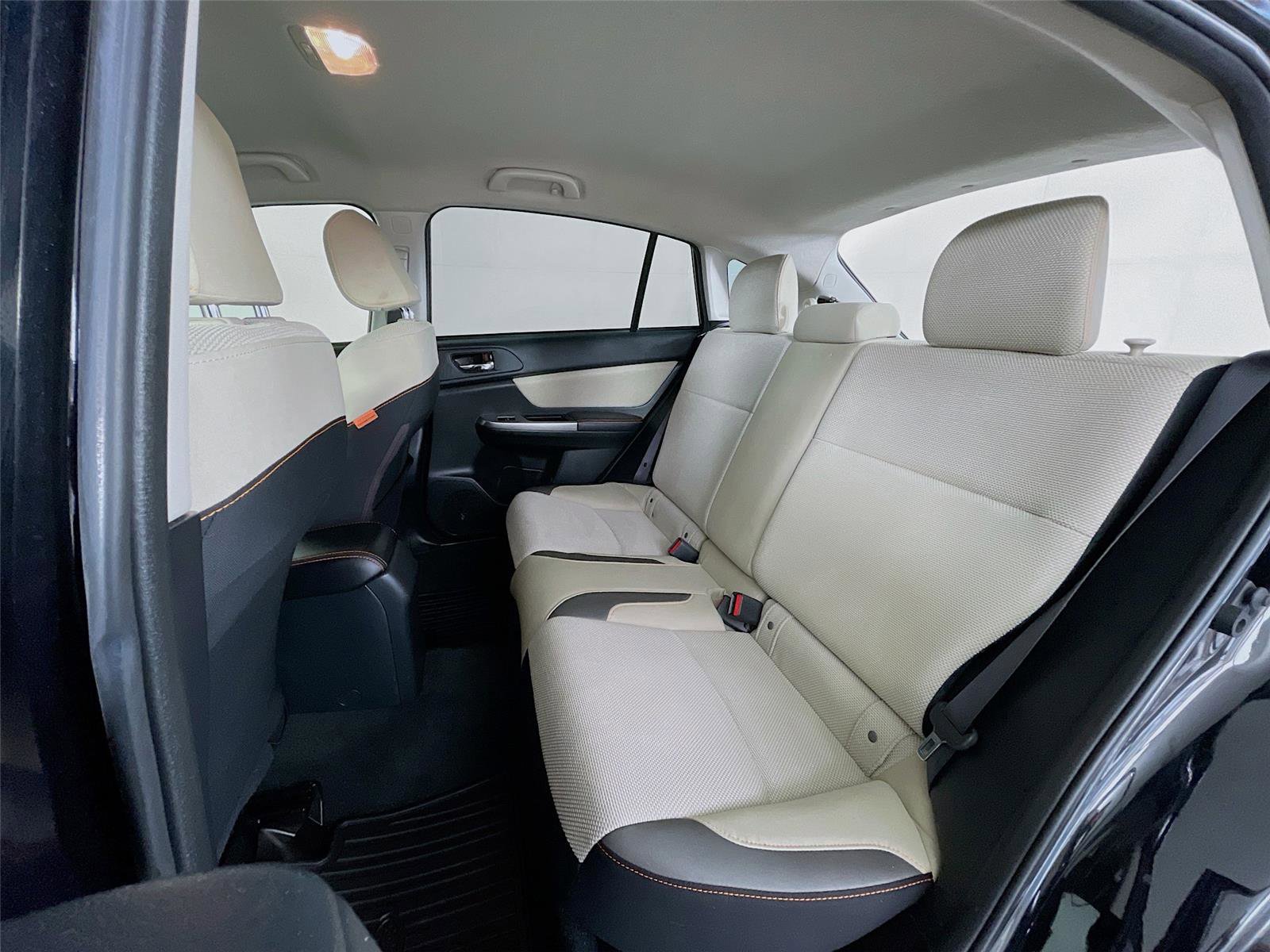 Used 2016 Subaru Crosstrek 2.0i Premium image 25