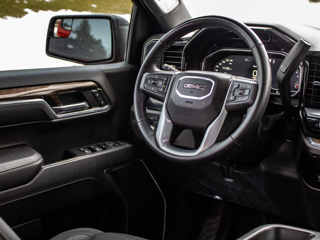 Used 2023 GMC Sierra 1500 Elevation image 34