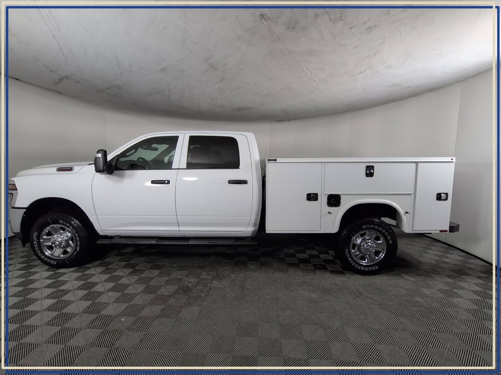 New 2026 RAM 2500 Tradesman AWD/4WD image 8
