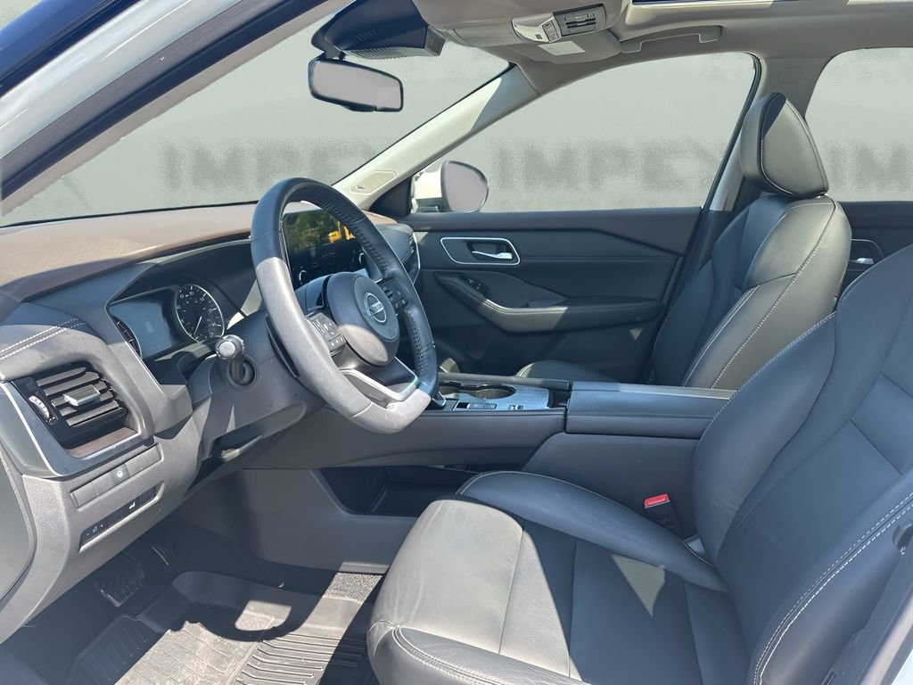 Used 2021 Nissan Rogue SL w/ Premium Package image 9