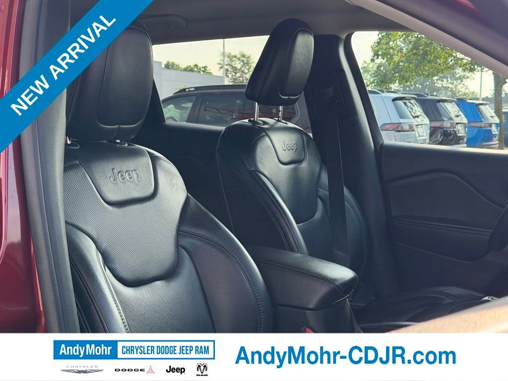 Used 2019 Jeep Cherokee Limited AWD/4WD image 39