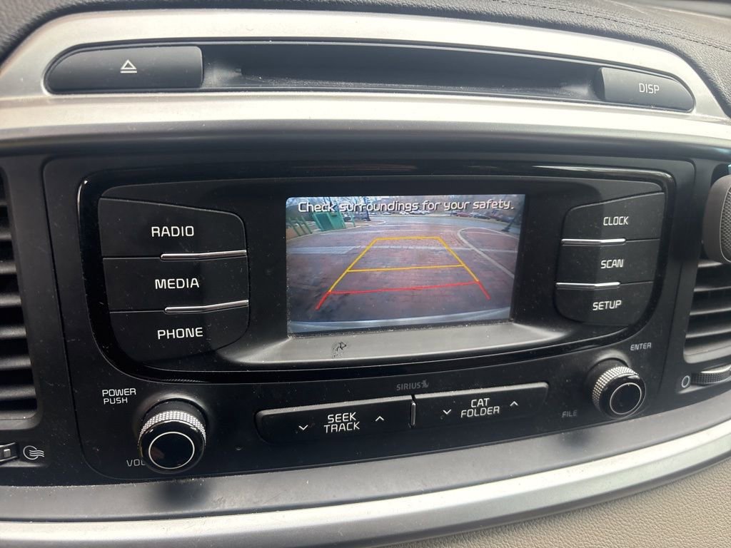 Used 2017 Kia Sorento LX image 17