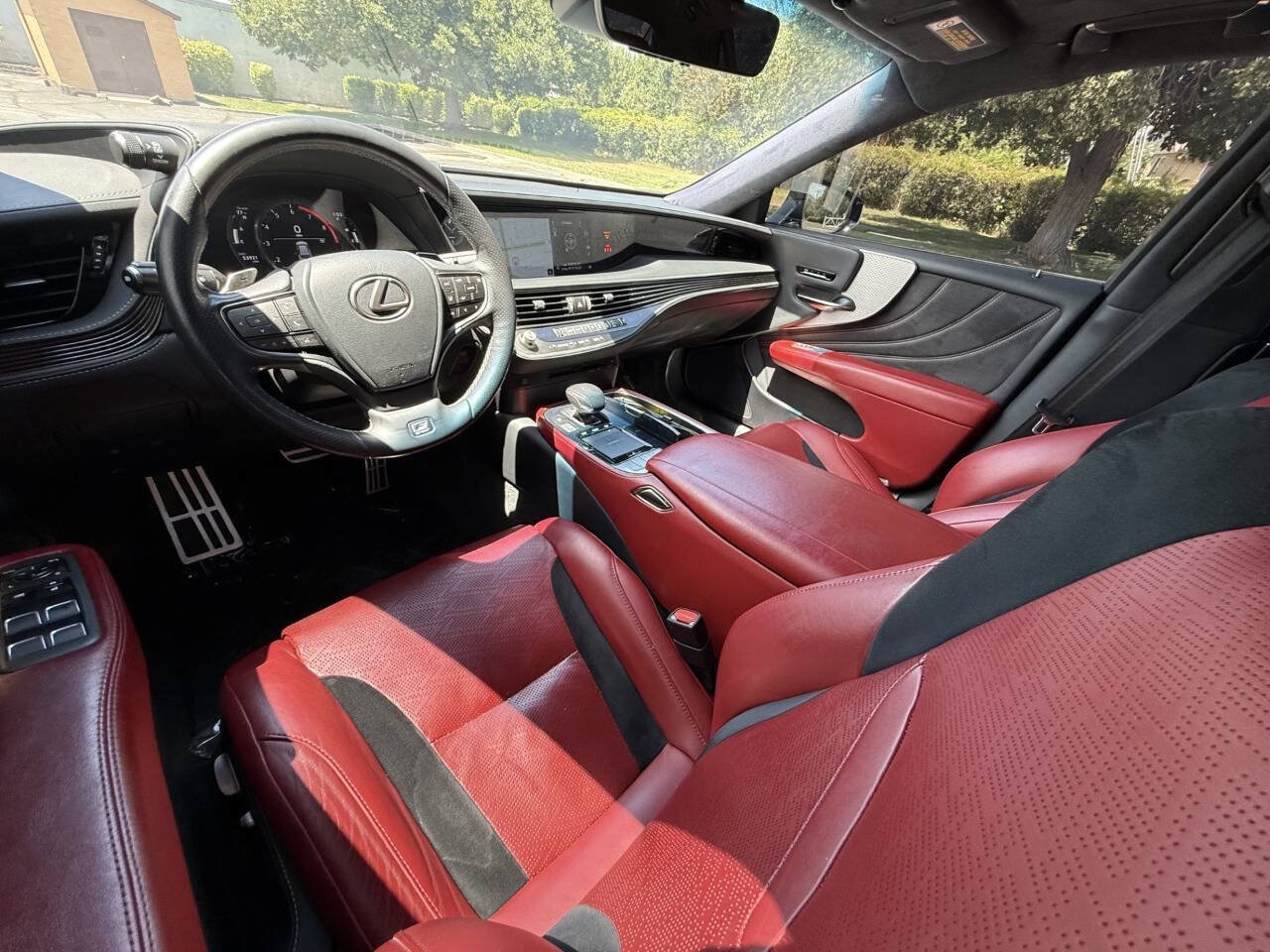 Used 2018 Lexus LS 500 F Sport w/ Accessory Package (Z2) RWD image 9