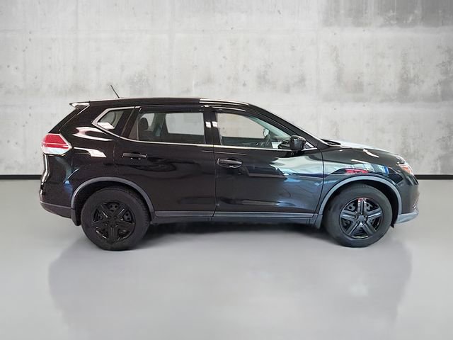 Used 2016 Nissan Rogue S image 4