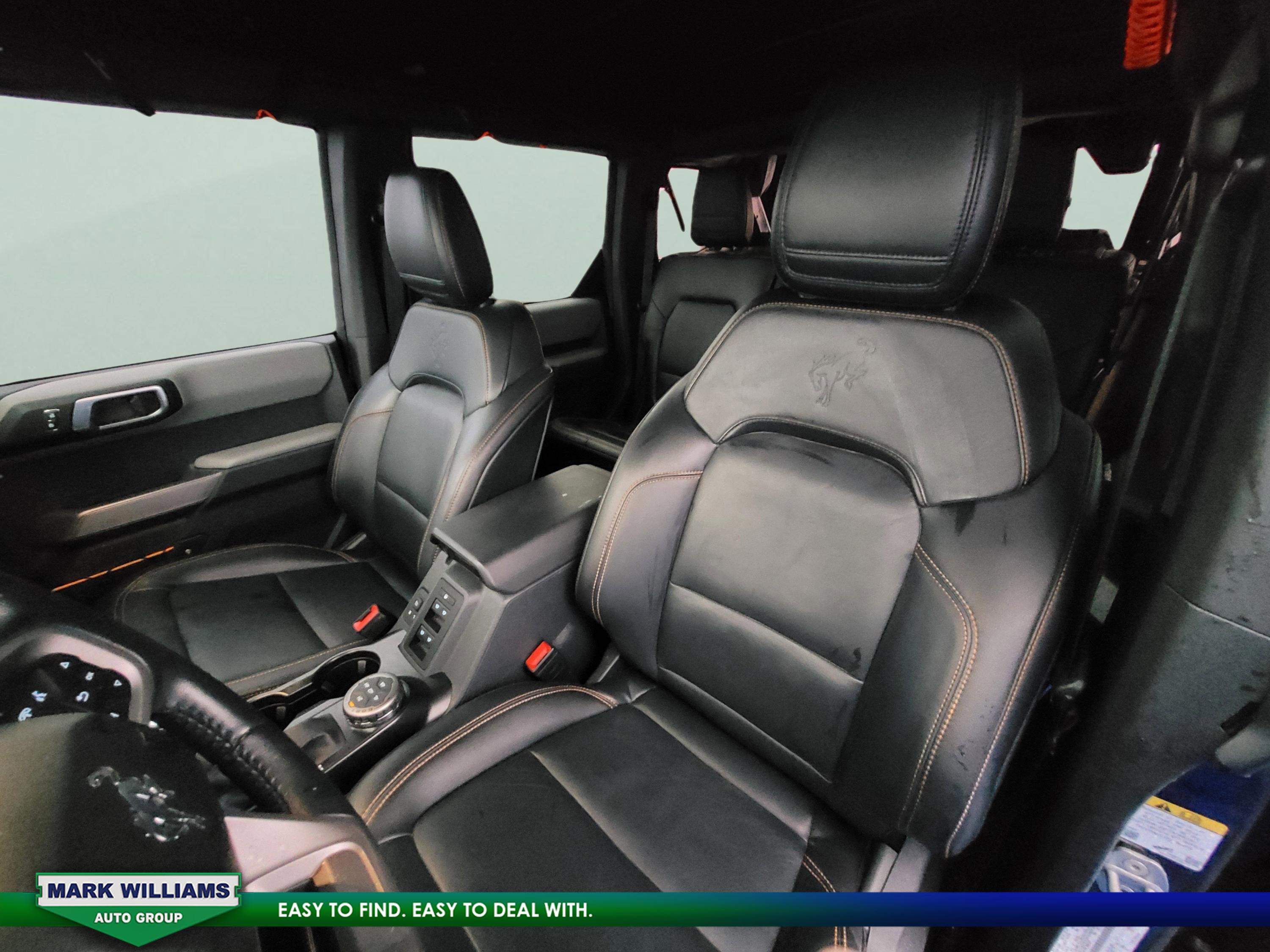 Used 2023 Ford Bronco Badlands image 30