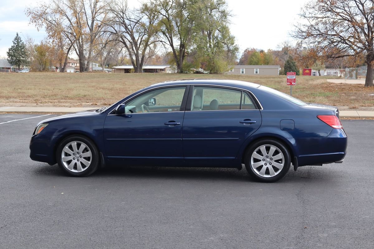 Used 2007 Toyota Avalon XL image 9