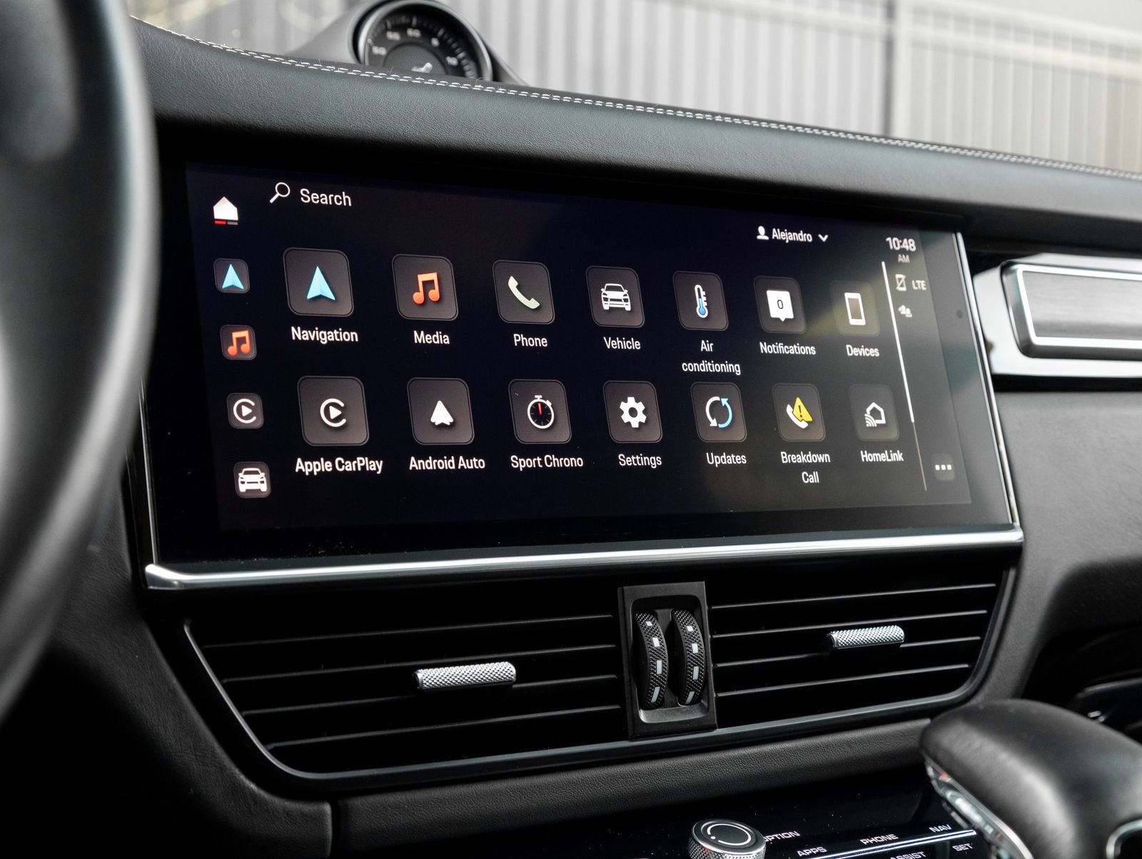 Certified 2023 Porsche Cayenne GTS image 25