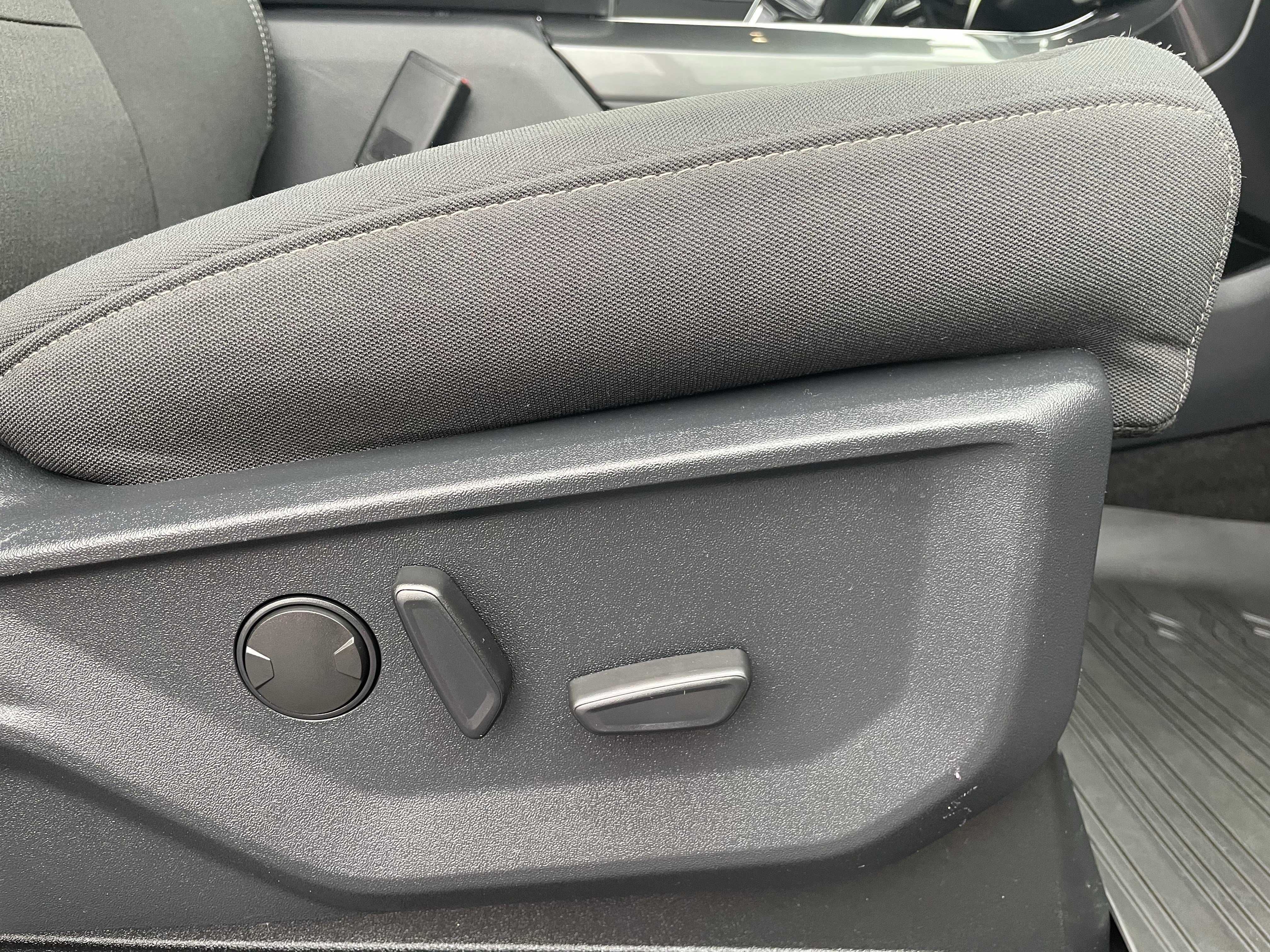 Used 2022 Ford F150 XLT w/ Equipment Group 302A High image 36