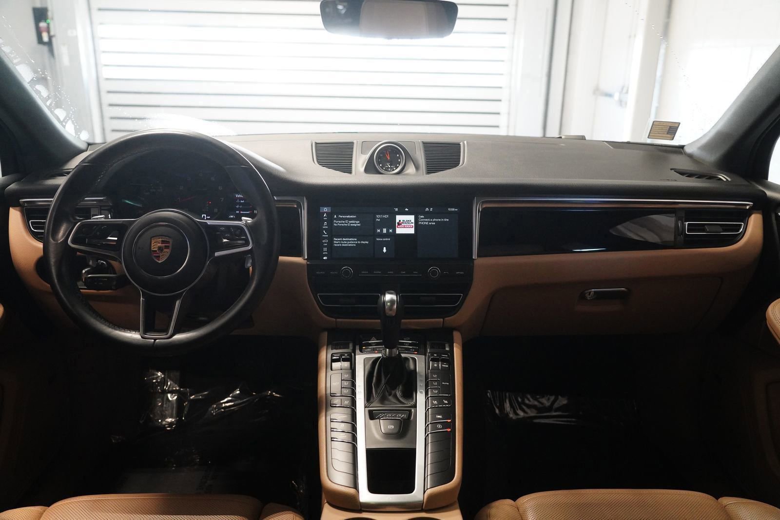 Used 2021 Porsche Macan image 15