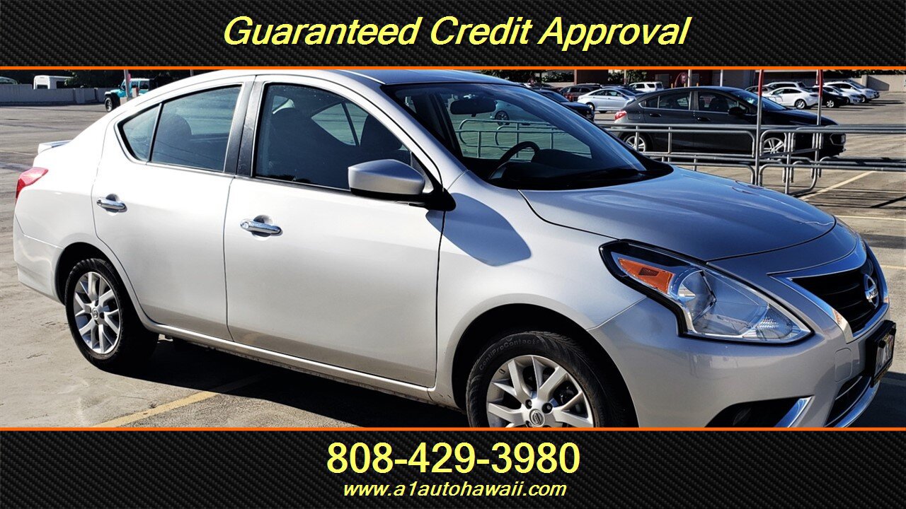 Used 2018 Nissan Versa SV w/ SV Special Edition FWD image 6